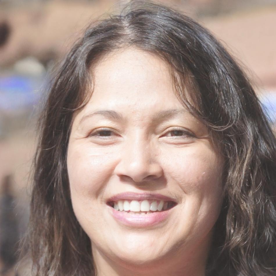 Linh Phạm, lead instructor at DynamicIQ Energy